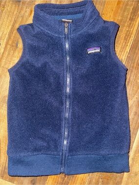 Patagonia Navy Blue Fleece Vest - Zip Front Sleeveless